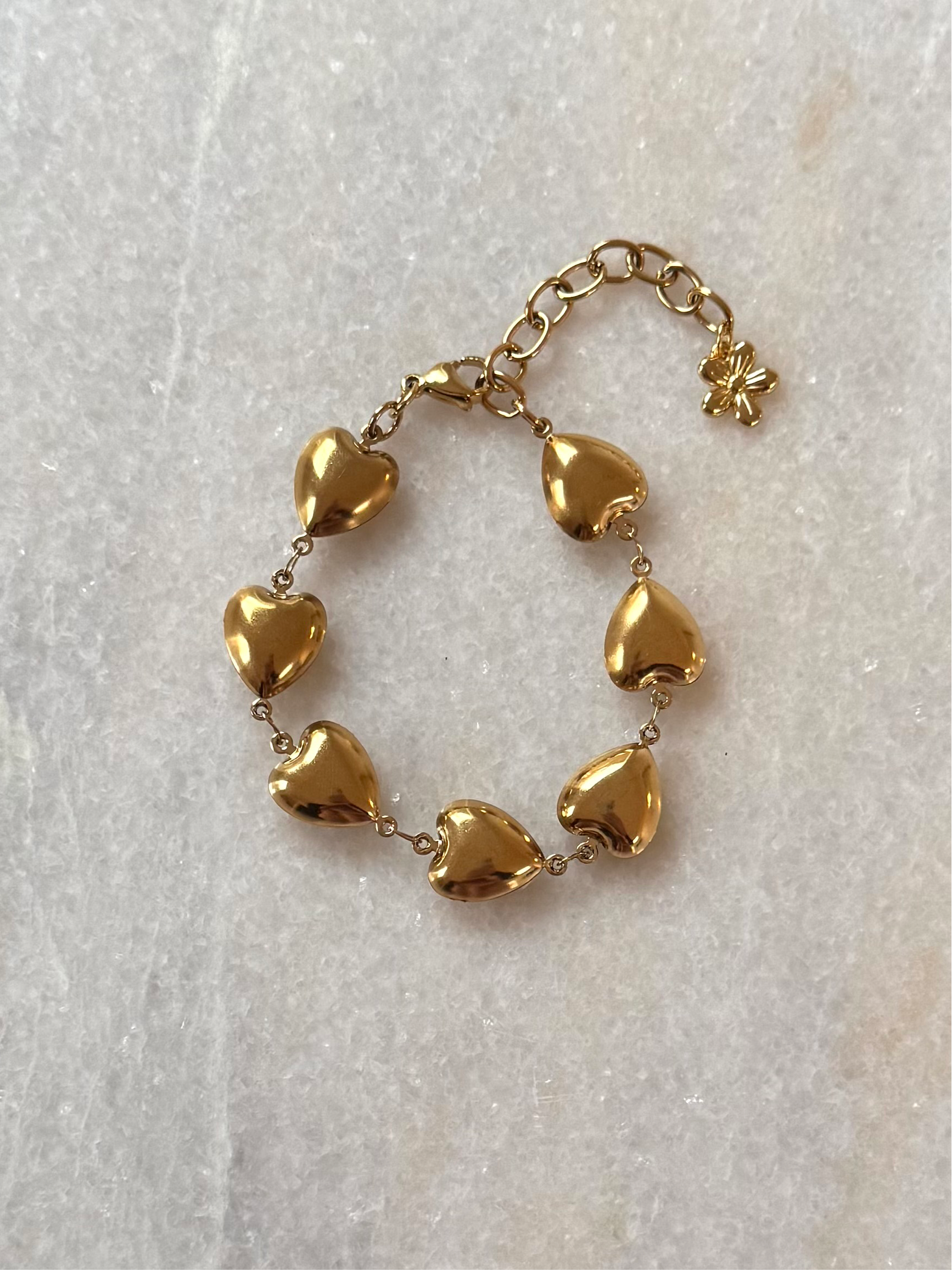Hartjes armband kopen | Roestvrijstalen armband online bestellen | BY BLOOM sieraden
