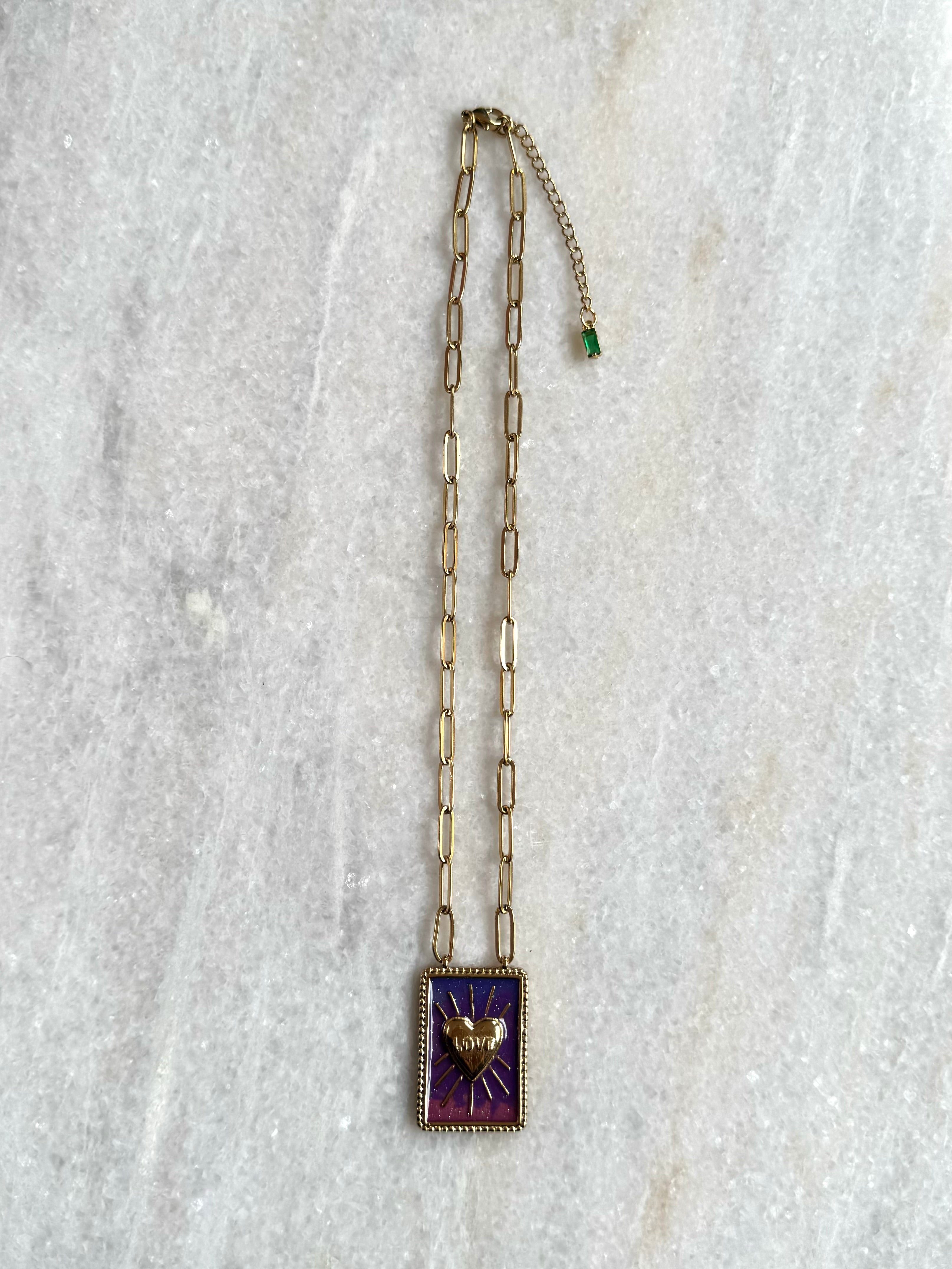 Ketting met paarse bedel en hart kopen | Stainless Steel ketting kopen | BY BLOOM sieraden