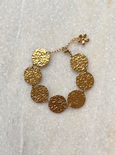 Gouden armband met munten | Coin bracelet | Stainless Steel armband kopen | BY BLOOM
