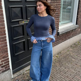 Donkerblauwe top met ruches | Ruffle top met lange mouwen
