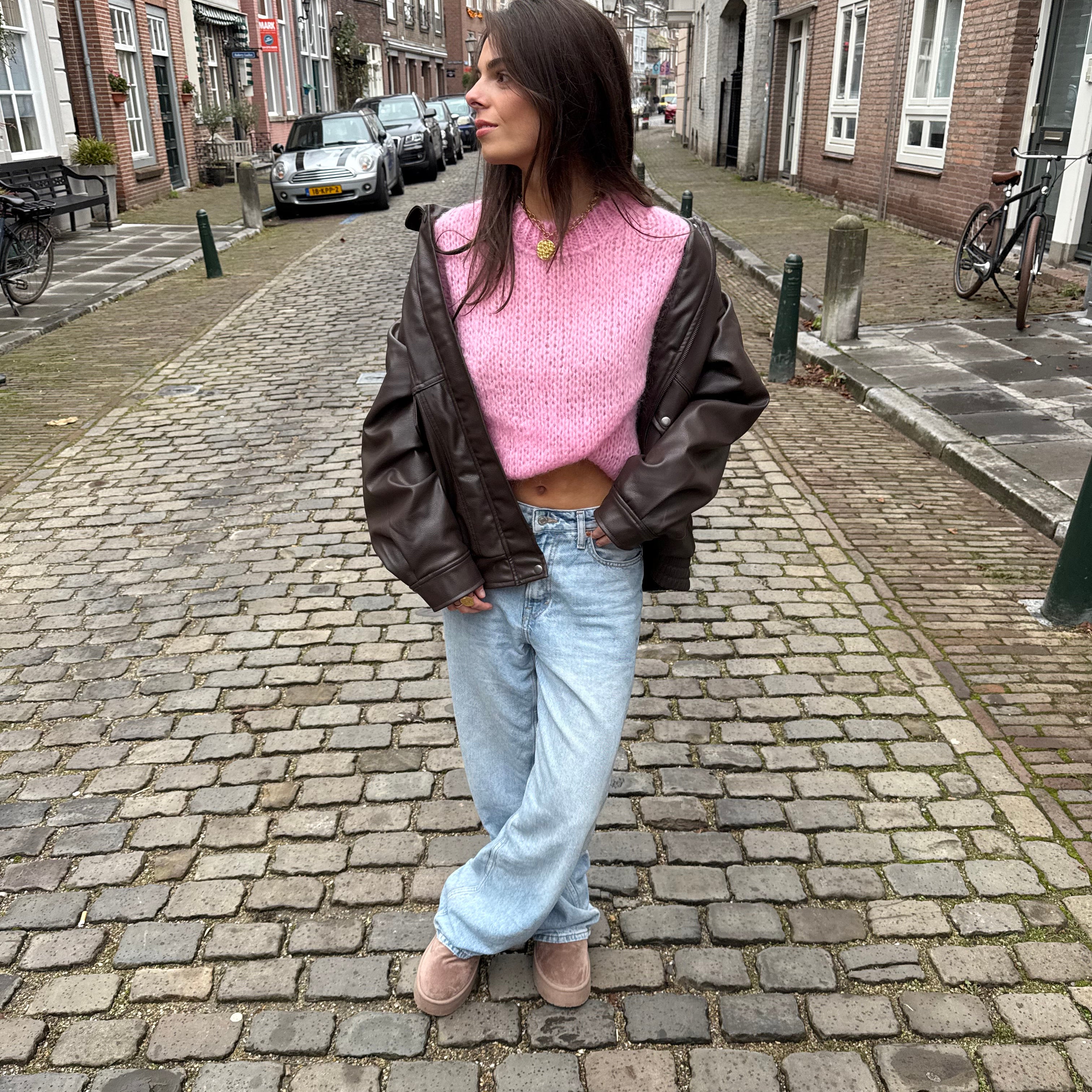 Lichtroze gebreide Mohair top kopen | Gebreide lichtroze trui kopen | Dameskleding kopen online | BY BLOOM