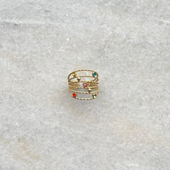 Gouden ring met regenboog steentjes | Gouden stainless steel ring | BY BLOOM sieraden