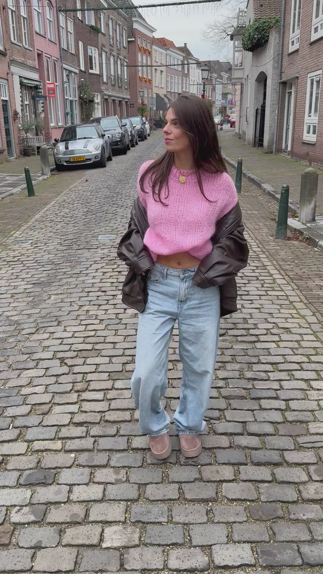 Mohair trui met korte mouwen | Lichtroze gebreide trui kopen | BY BLOOM dameskleding 